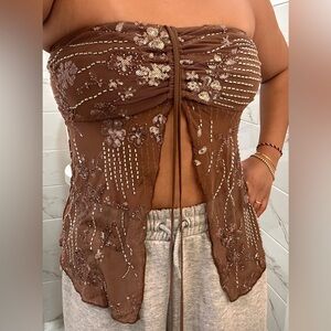 **SOLD**Y2K Strapless Sequins top